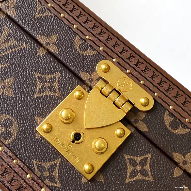 Fashionrepsfam ru 2406YA0132 Bags LV 0825